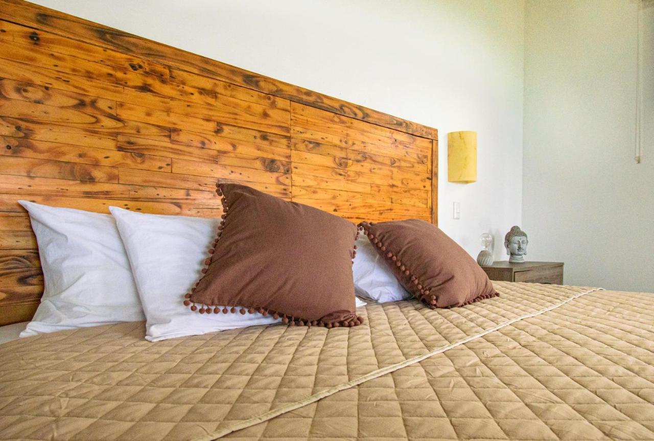 Funky Monkey Lodge Playa Santa Teresa  Ngoại thất bức ảnh