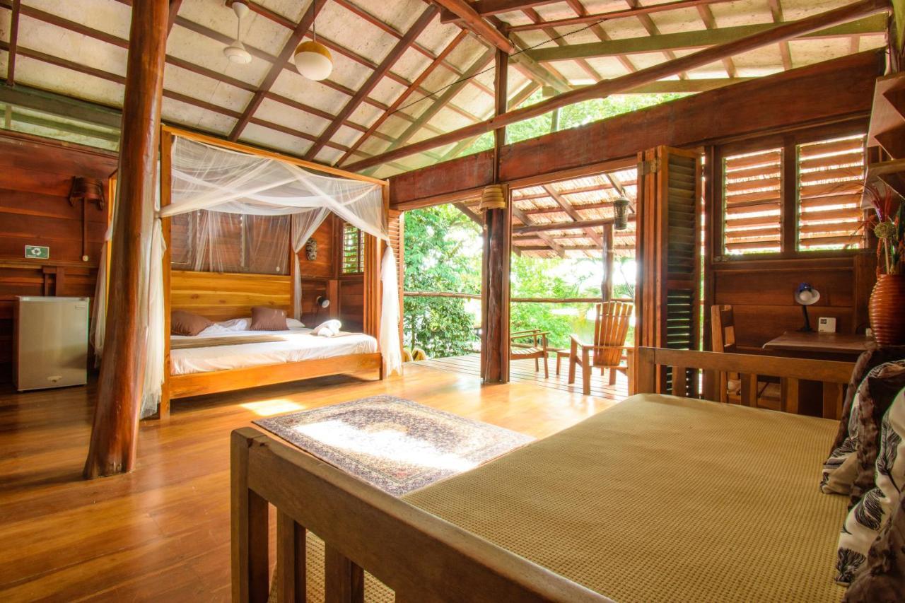 Funky Monkey Lodge Playa Santa Teresa  Ngoại thất bức ảnh